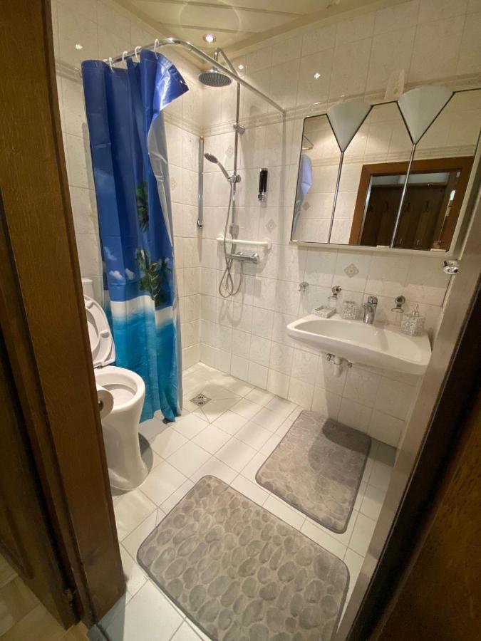 Apartment4U Грац Екстер'єр фото